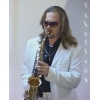 Саксофонист YAKOFF